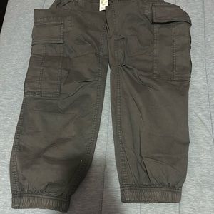 Garage Cargo pants, size XS,new with tag by 40$